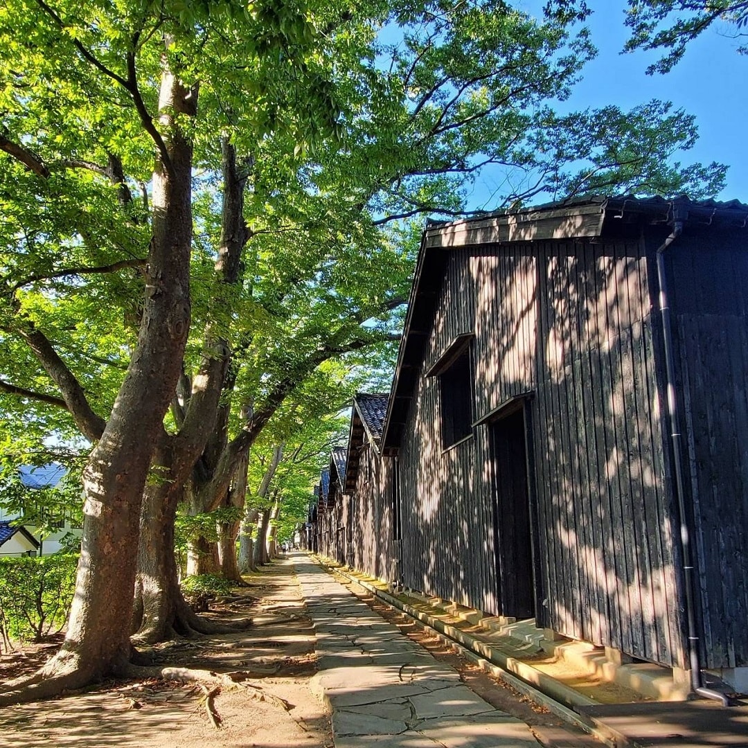 山居倉庫