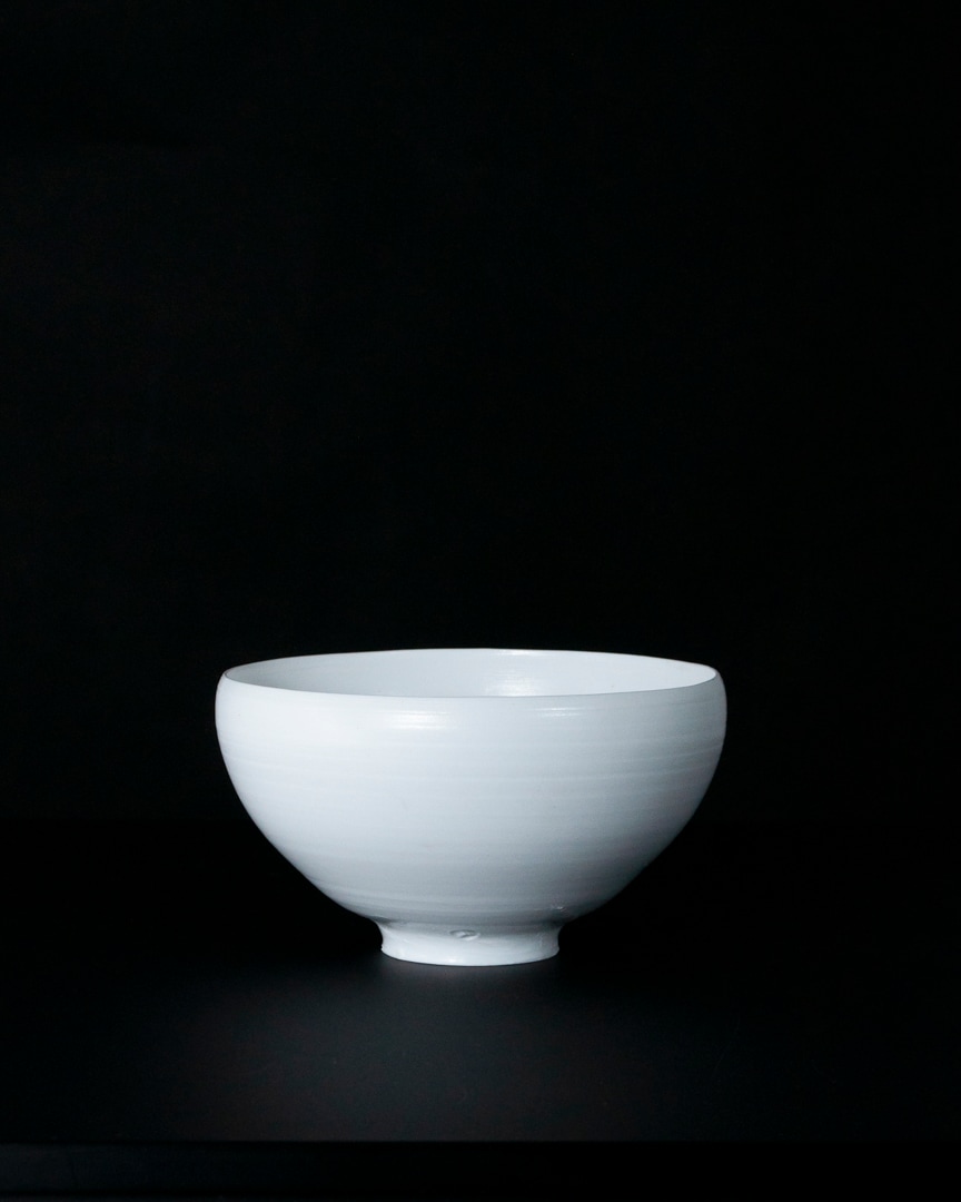刻印有 稀少品黒田泰蔵の蓋物白磁