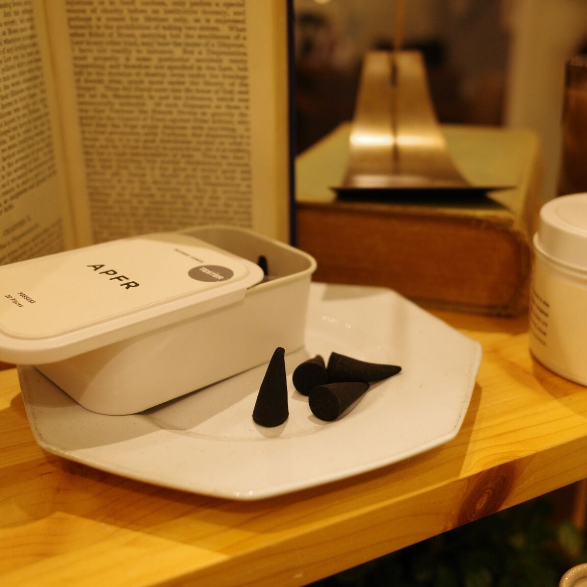 インセンスコーン