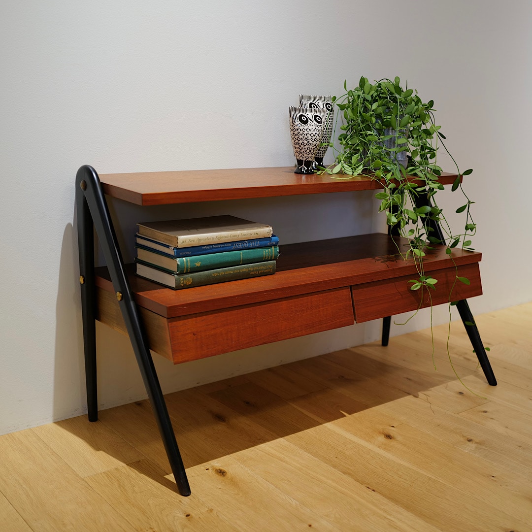IDÉE新宿店】Vintage side tableのご紹介｜無印良品 イデーショップ新宿店
