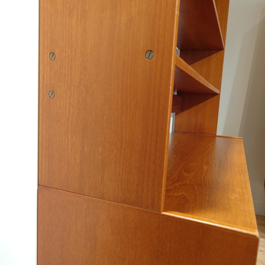 Vintage Book shelf6