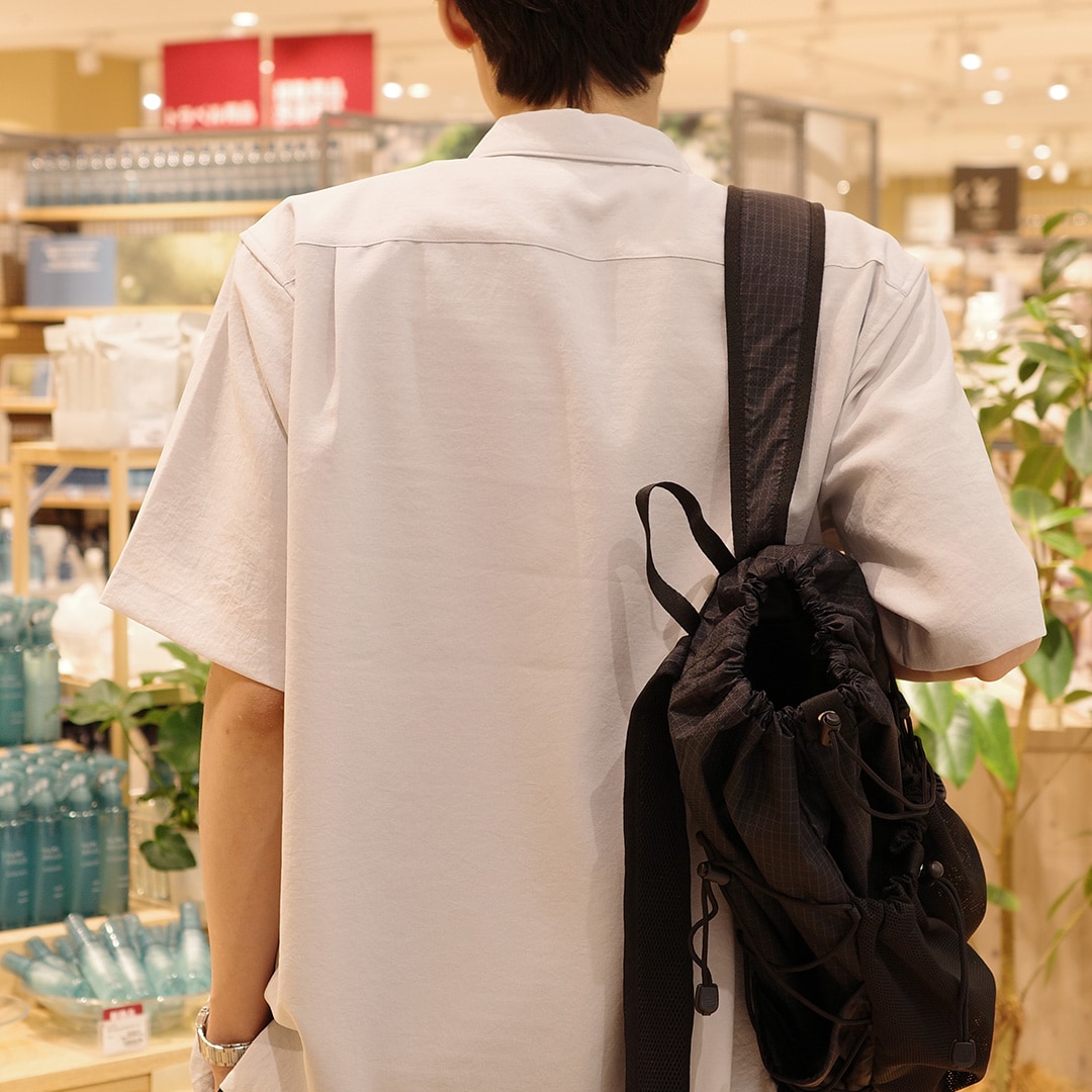 後ろ姿アップ