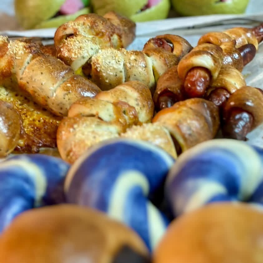 ウインナーロールとベーグル