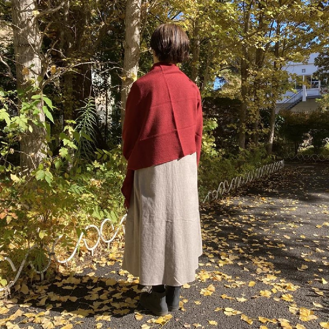 フランネルワンピースの後ろから見た着用写真