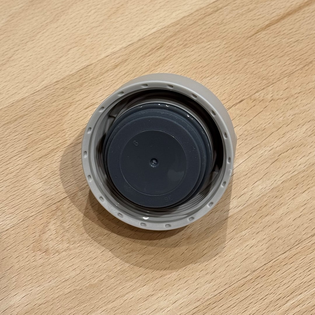 046867_20251114_01_08