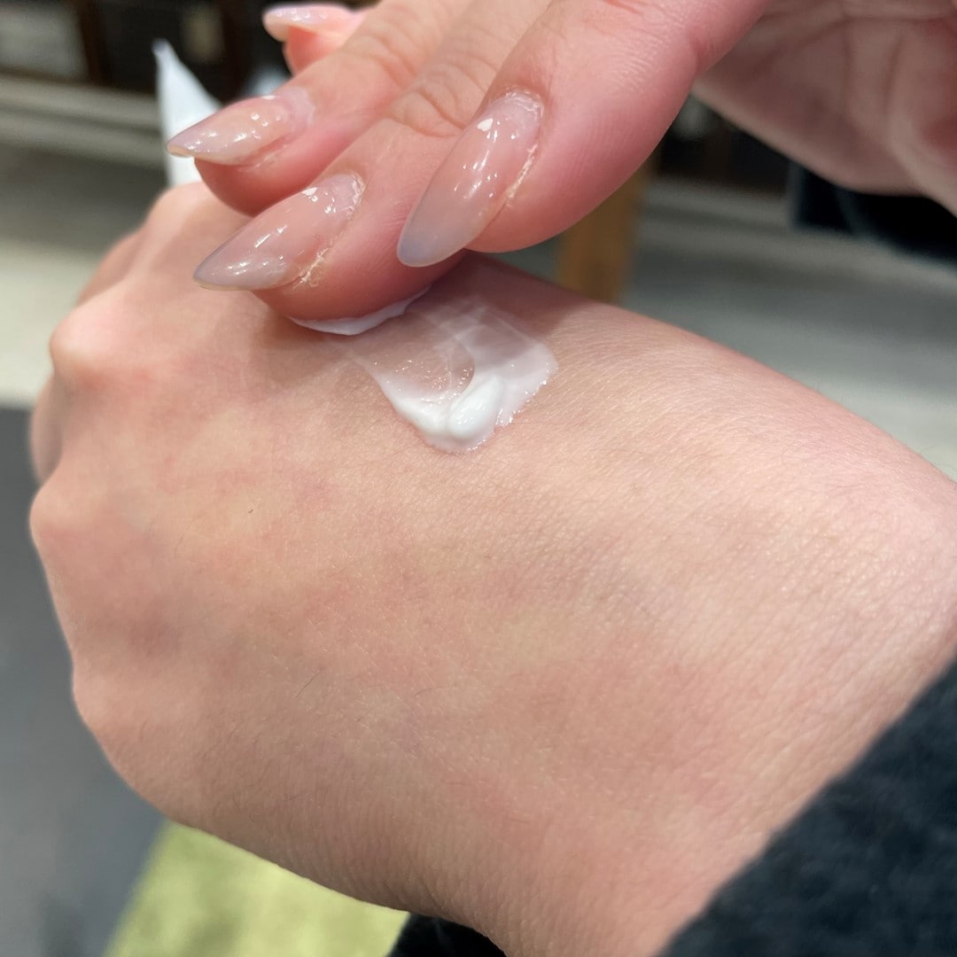 046867_20251125_01_02