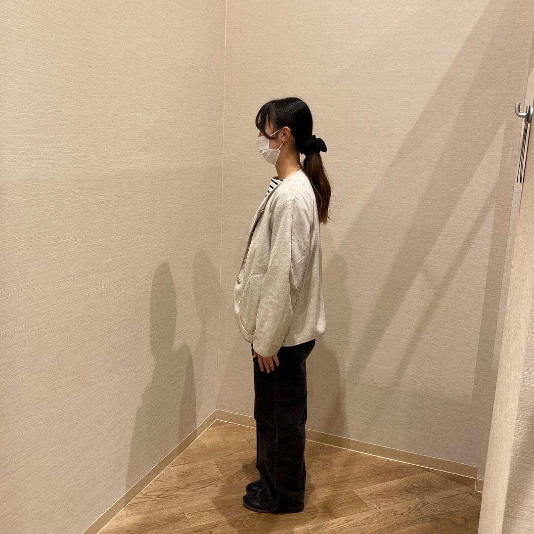 046867_20251224_01_03