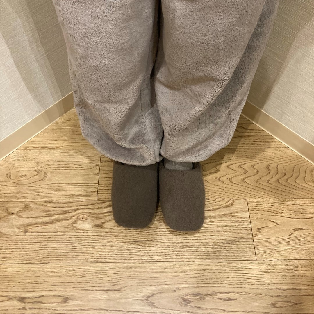 046867_20251116_01_04