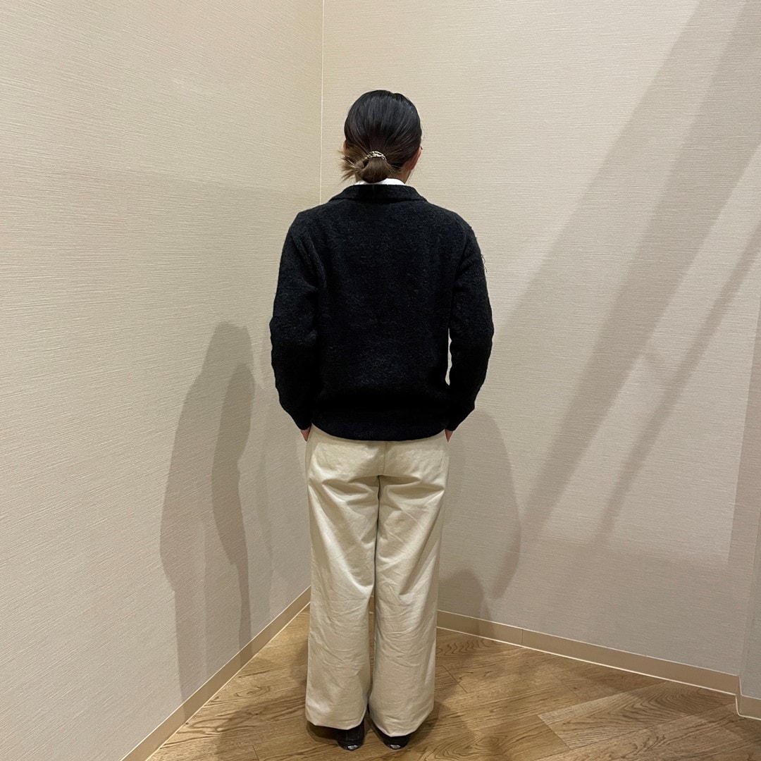 046867_20251208_01_03