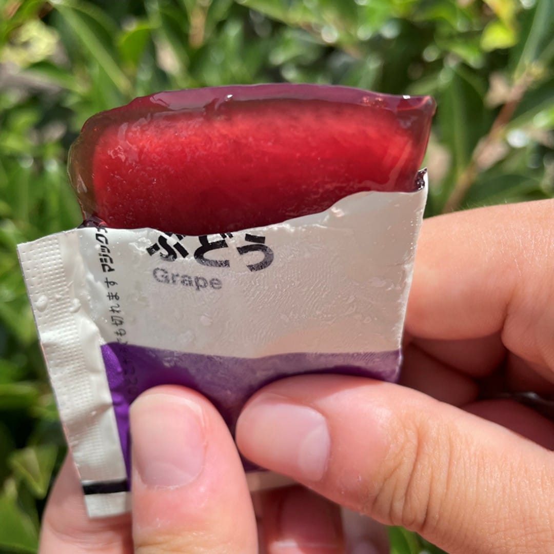 【イズミヤショッピングセンター神戸玉津】 『冷やしておいしい　果汁１００％ゼリー　３種のフルーツ』のご紹介_eBb2BJ