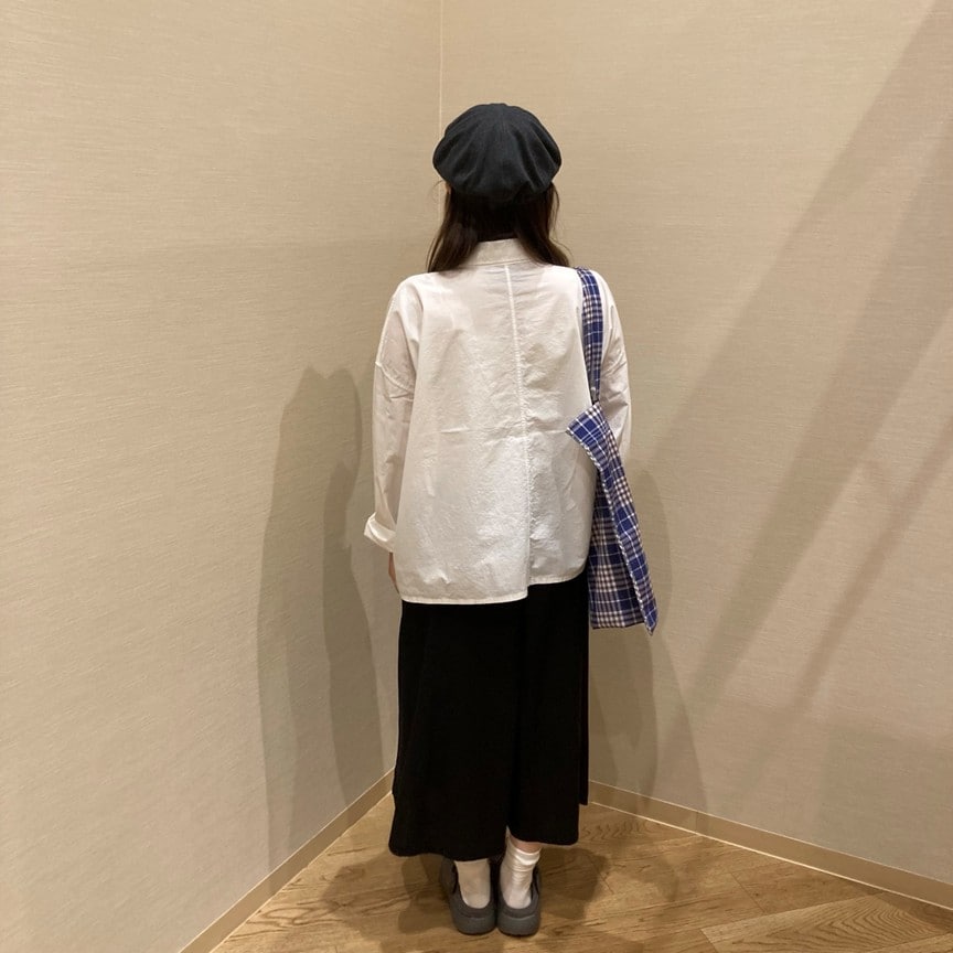 【イズミヤショッピングセンター神戸玉津】 身長159㎝_y7I78p