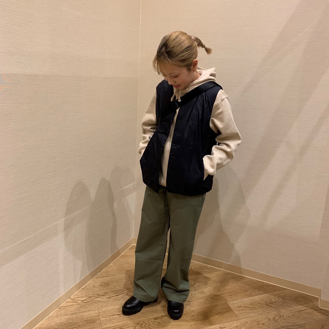 046867_20251103_01_01