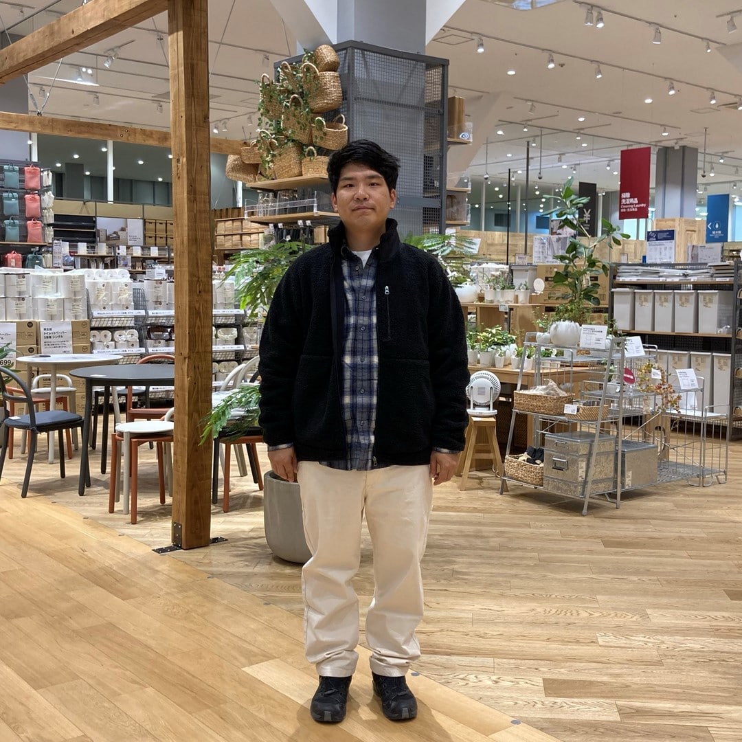 046867_20251029_01_01