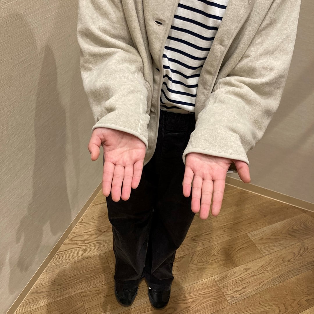 046867_20251224_01_05