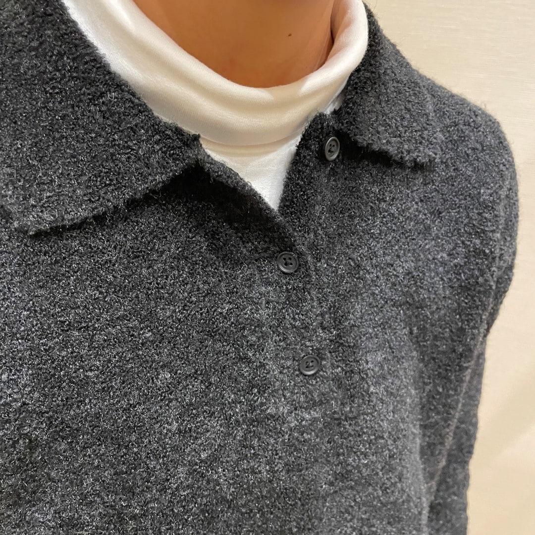 046867_20251208_01_04