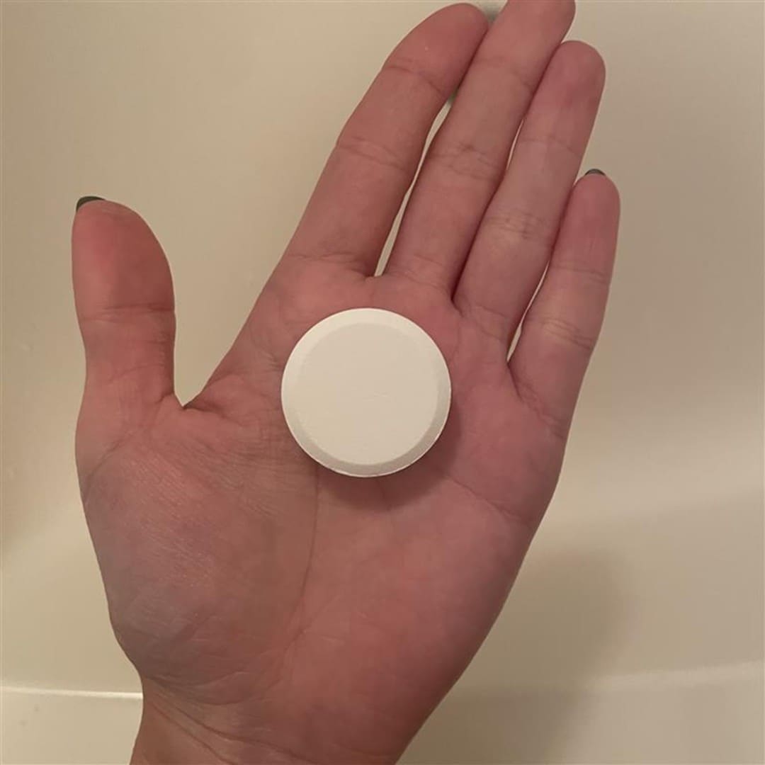 046867_20260106_01_02