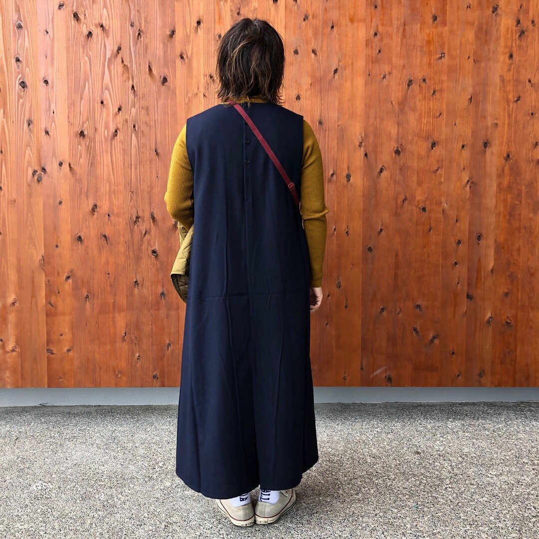 起毛ジャンパースカート