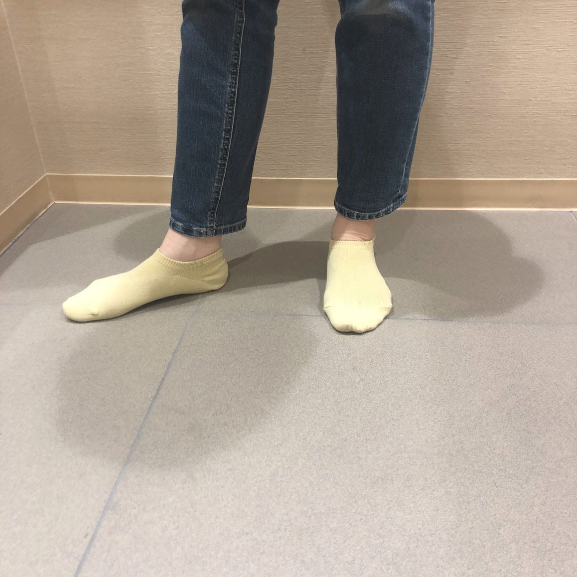 靴下　着用