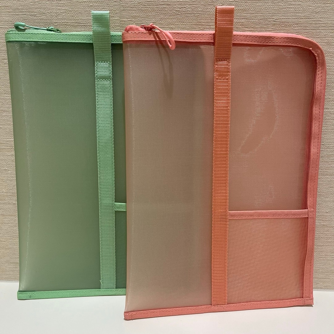 書類ケースの写真
