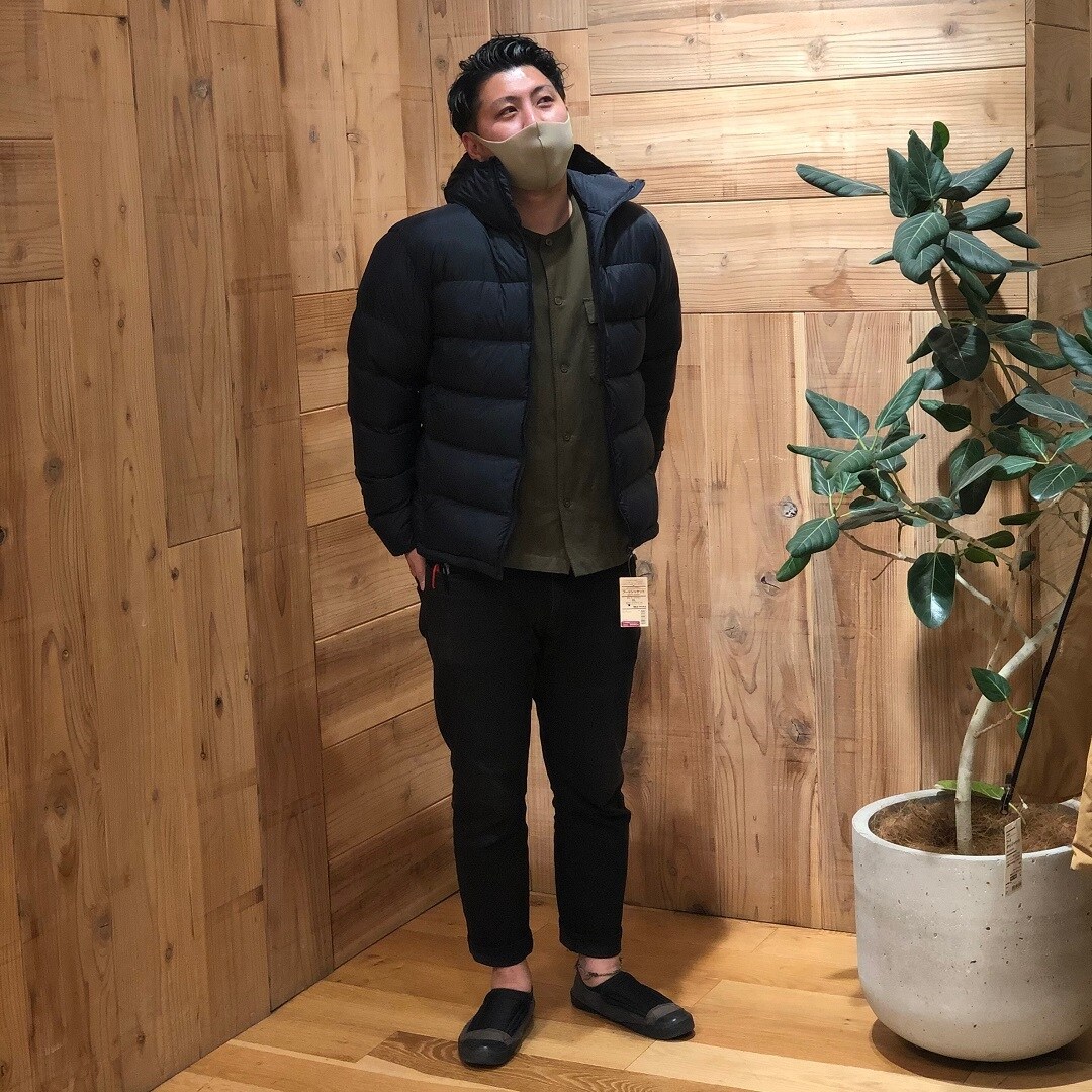ネイビー