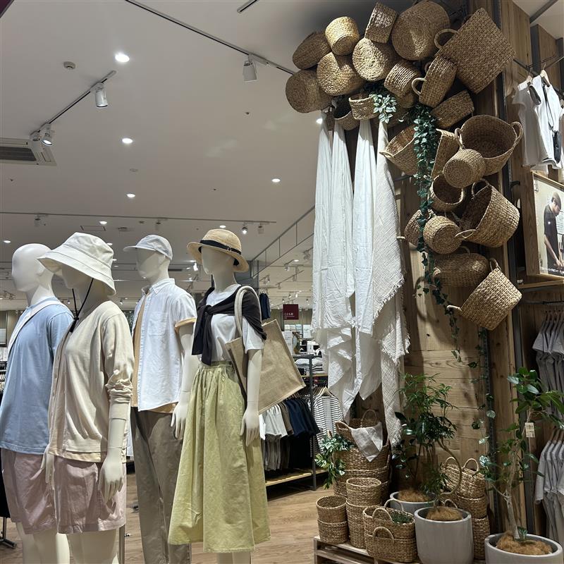 店内入口