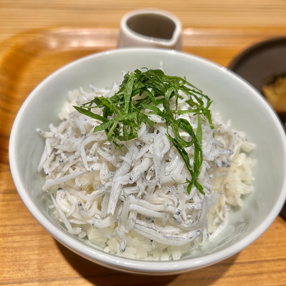 しらす