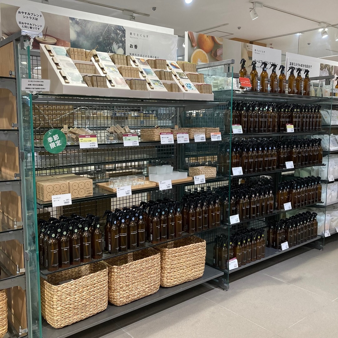 お香　売場
