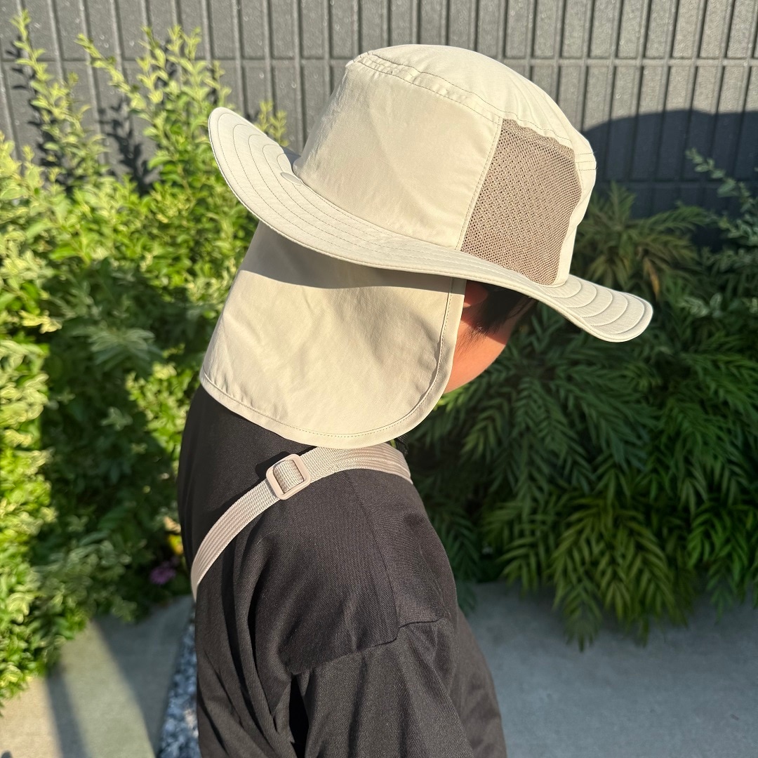 後ろ姿の画像