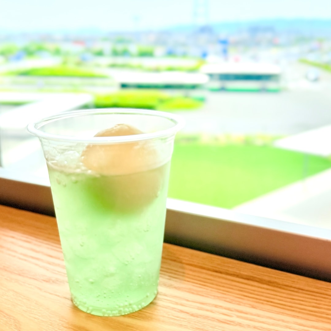 メロンクリームソーダ