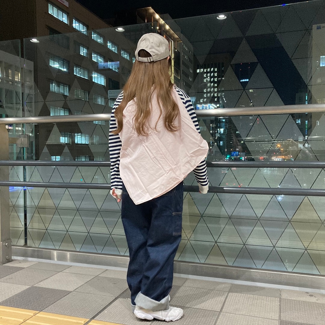 帽子をかぶった女の子の写真