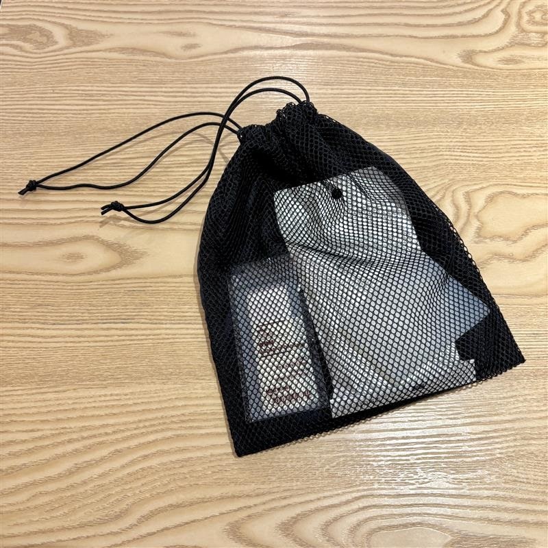 口を絞った姿が可愛らしいです。