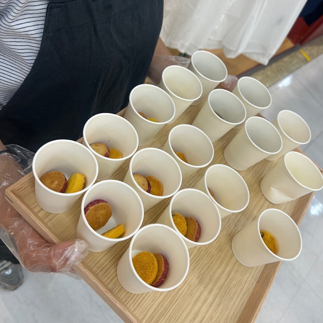 試食会様子