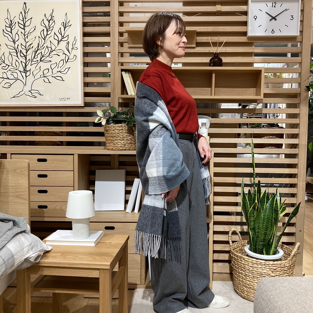女性スタッフ写真2