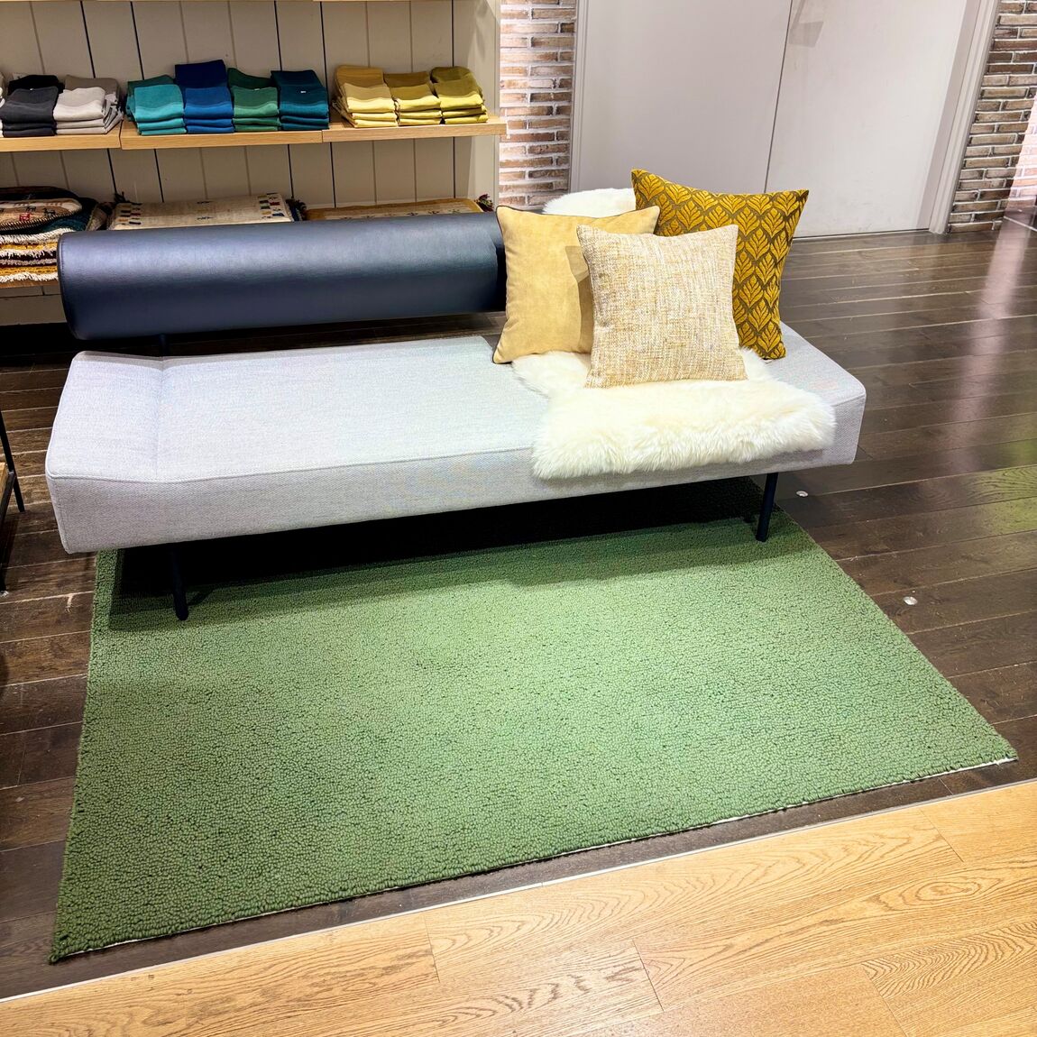 ディバンコ