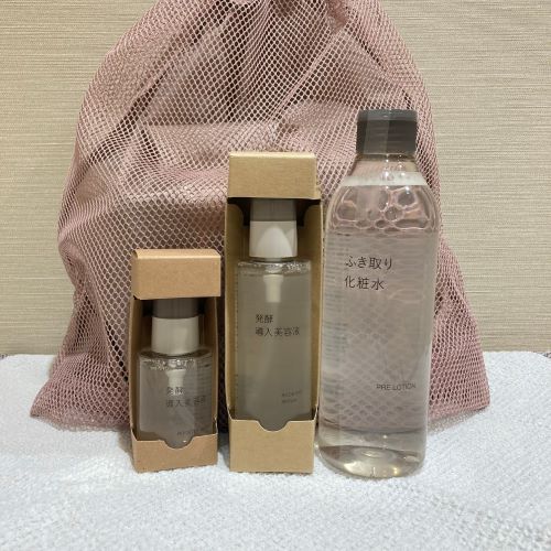 発酵導入美容液とふき取り化粧水