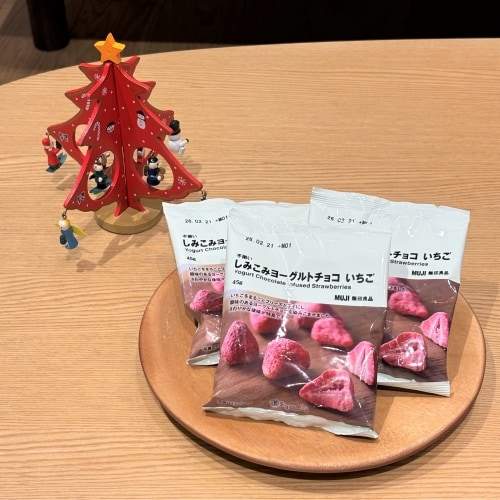 しみこみヨーグルトチョコいちごの画像