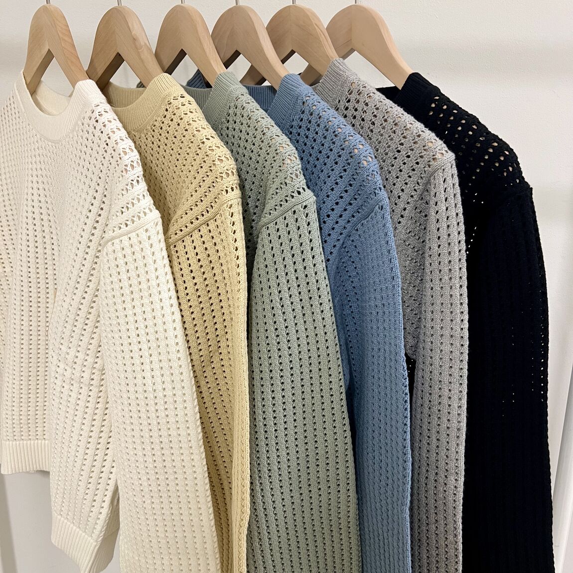 クルーネックセーター1