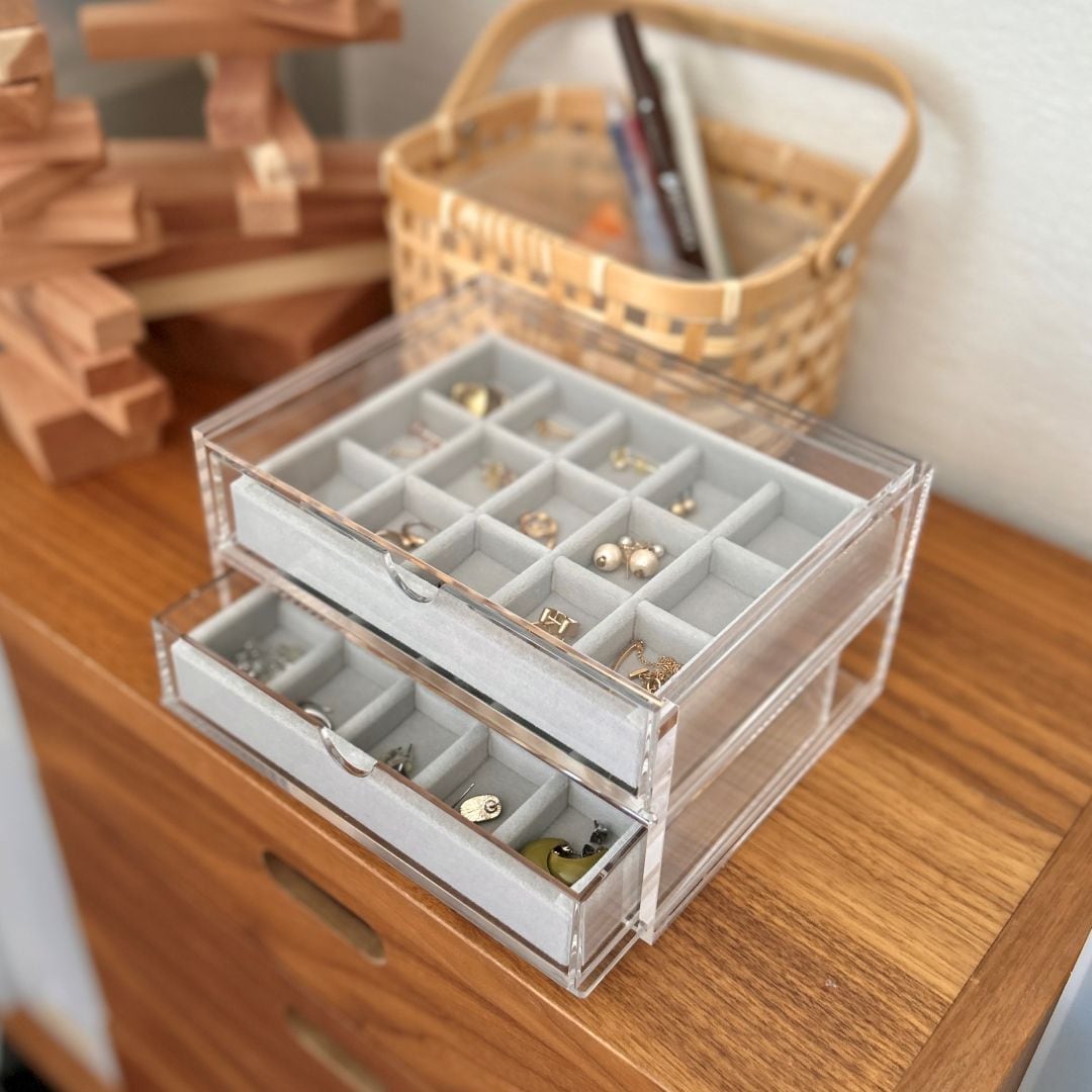 アクリルケース