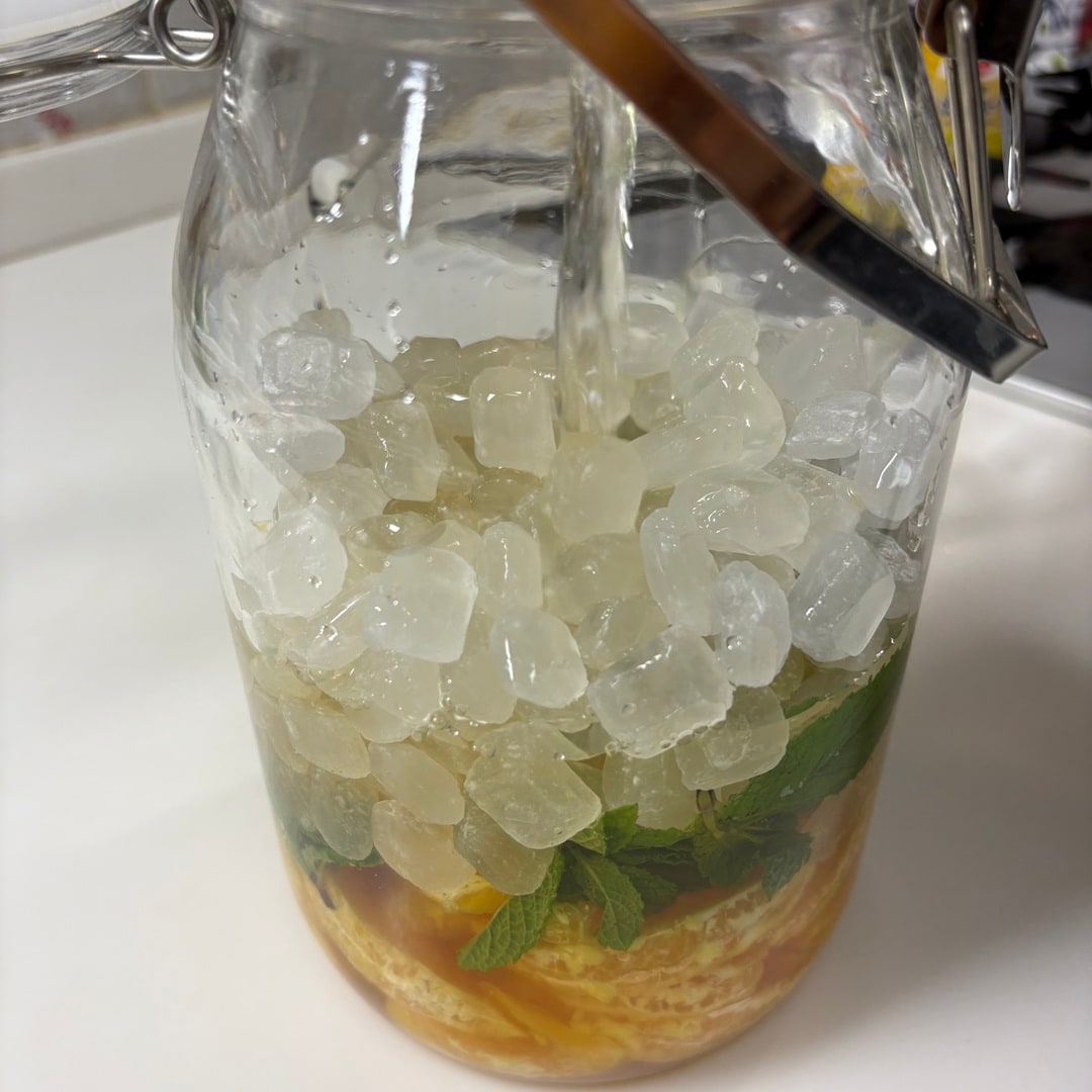 【セレオ国分寺】　果実酒用ビン入荷しています。