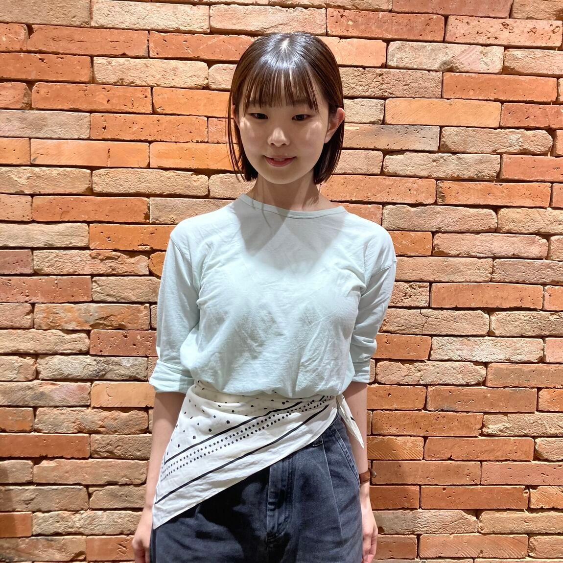 二３