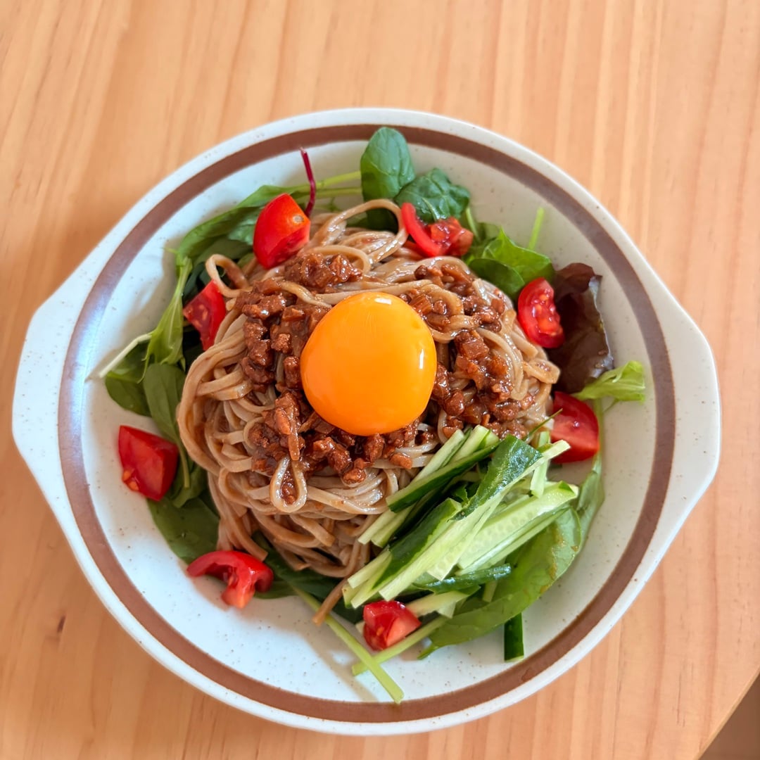 麵にあえる刻み生姜の肉味噌だれ