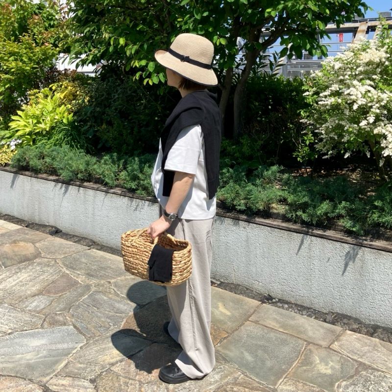 風を通すイージーパンツ