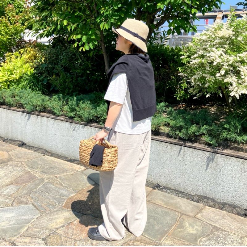 風を通すイージーパンツ