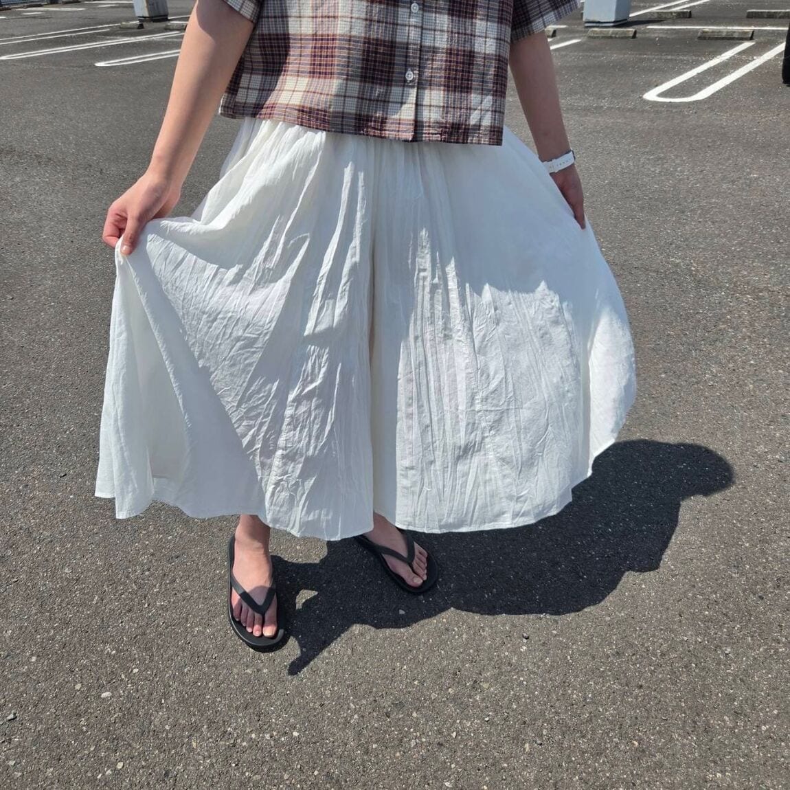 こ３