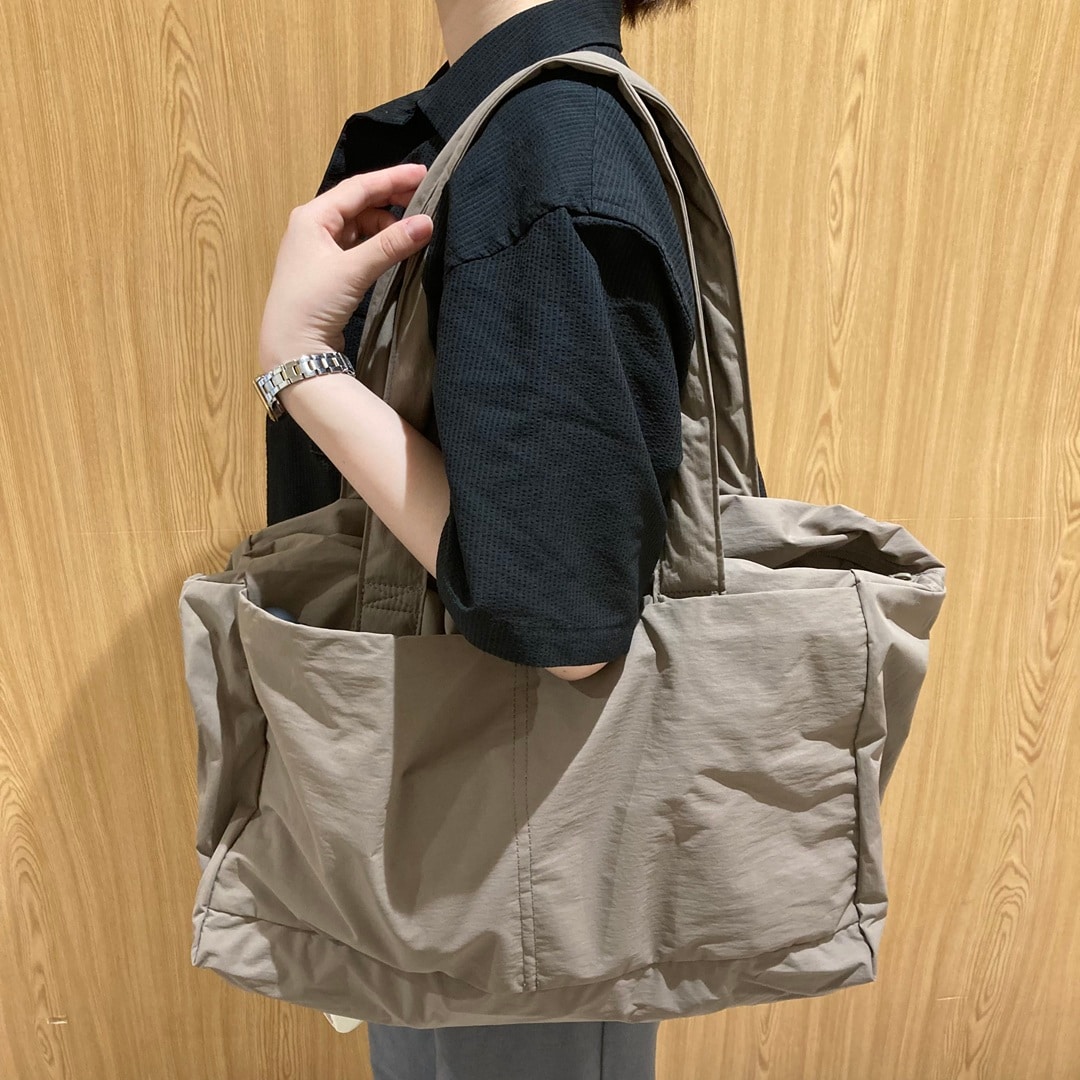 ボストンバッグ