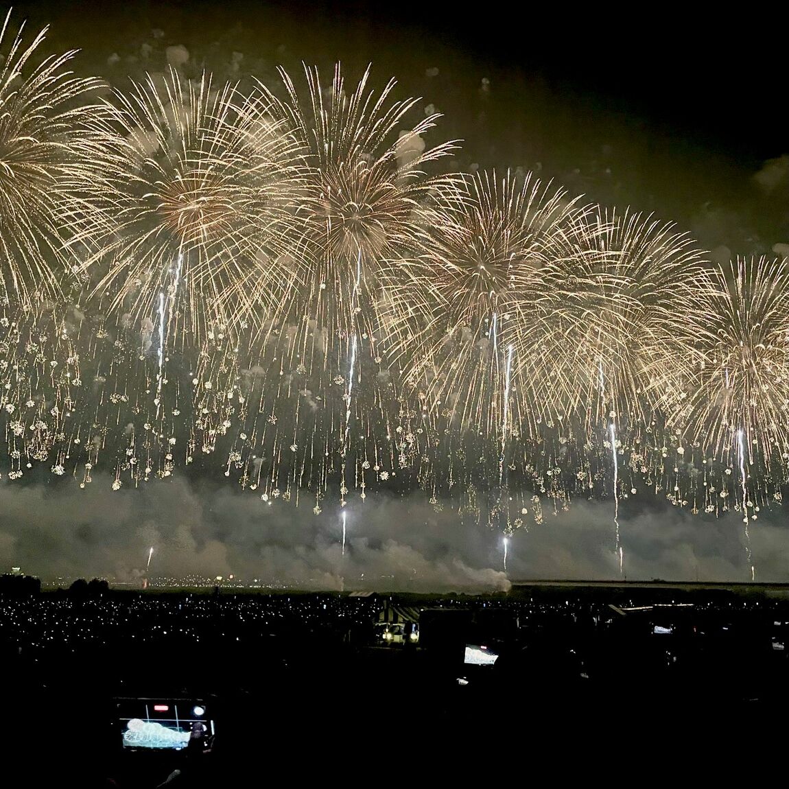 【CoCoLo長岡】花火大会をもっと楽しもう！_5RmrDo