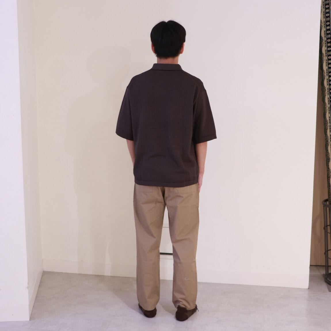 後ろ姿