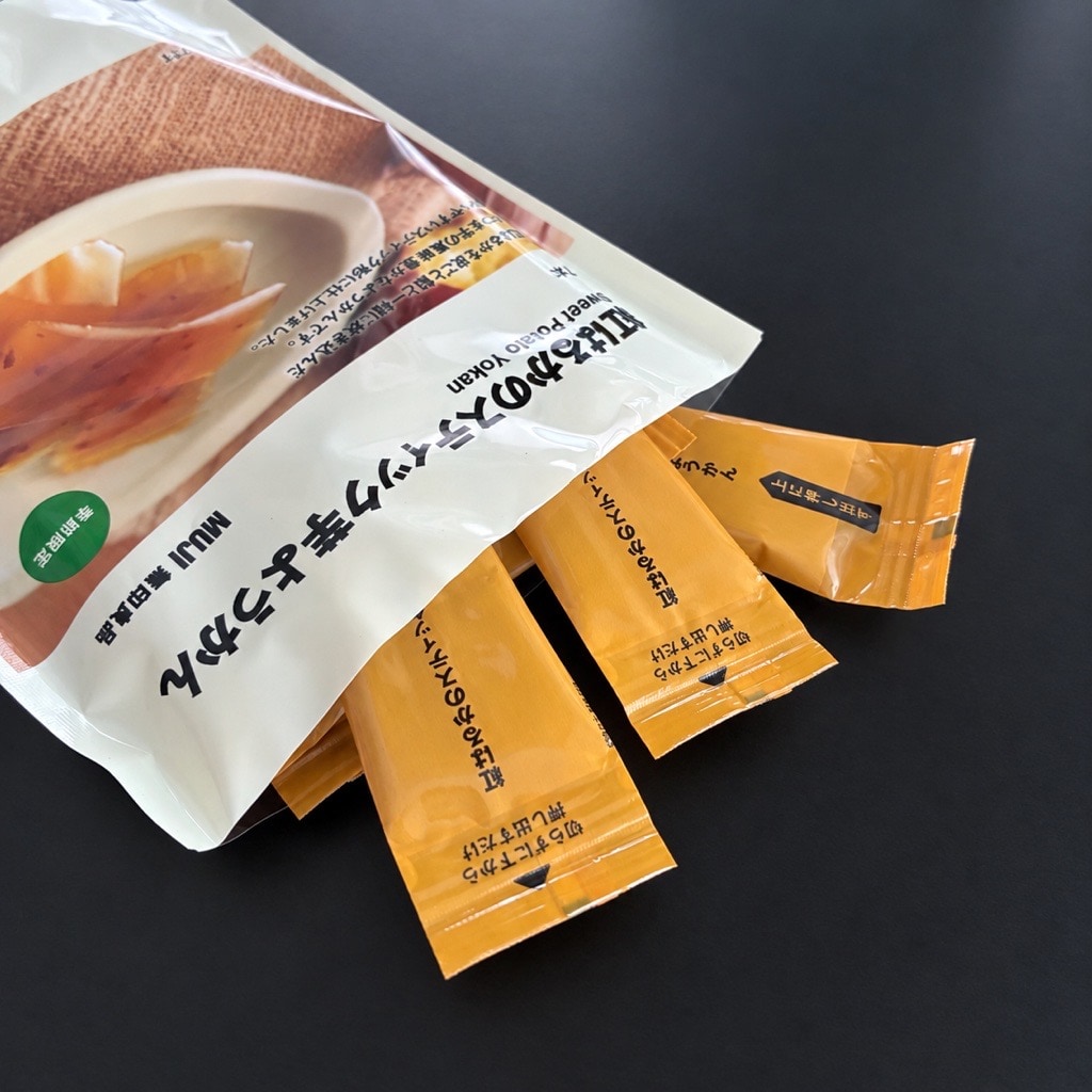 【NEWoManYOKOHAMA】片手で食べられるスティック芋ようかん_4mY1HO