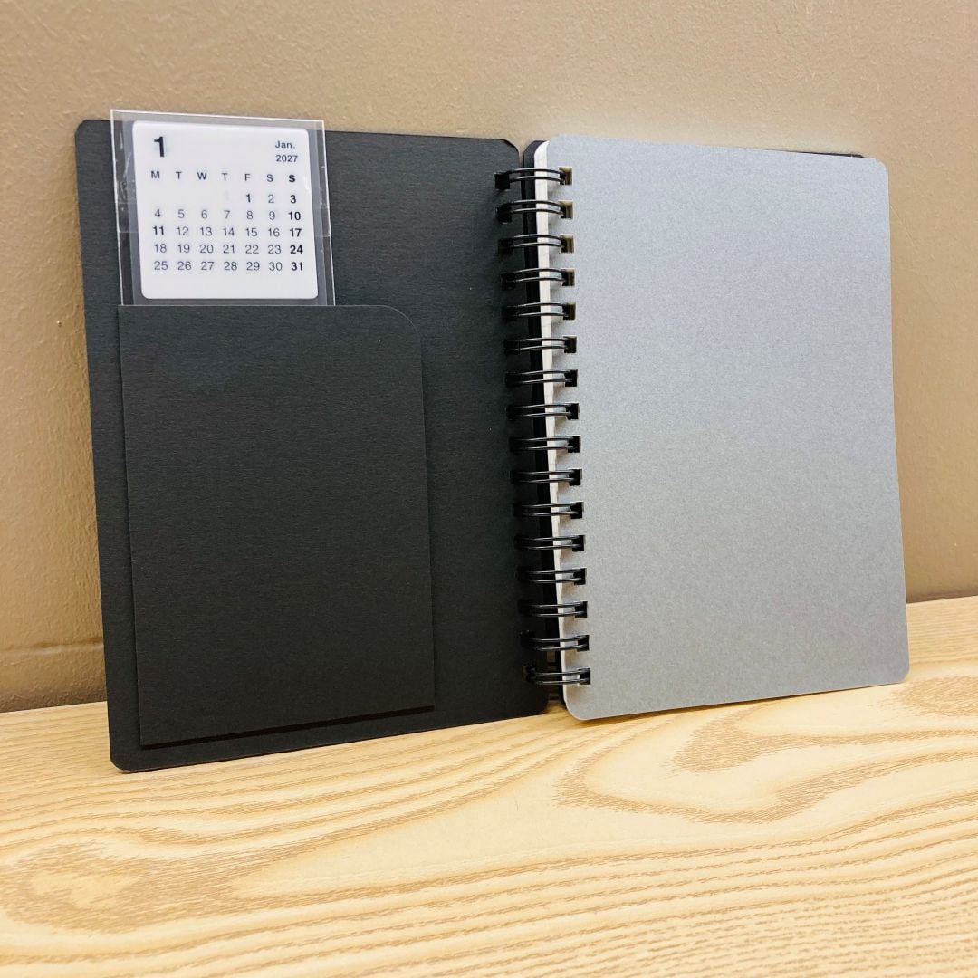 【ロサヴィア茨木】　あなただけの1冊に | はがせるカレンダーシール_bk90Q2
