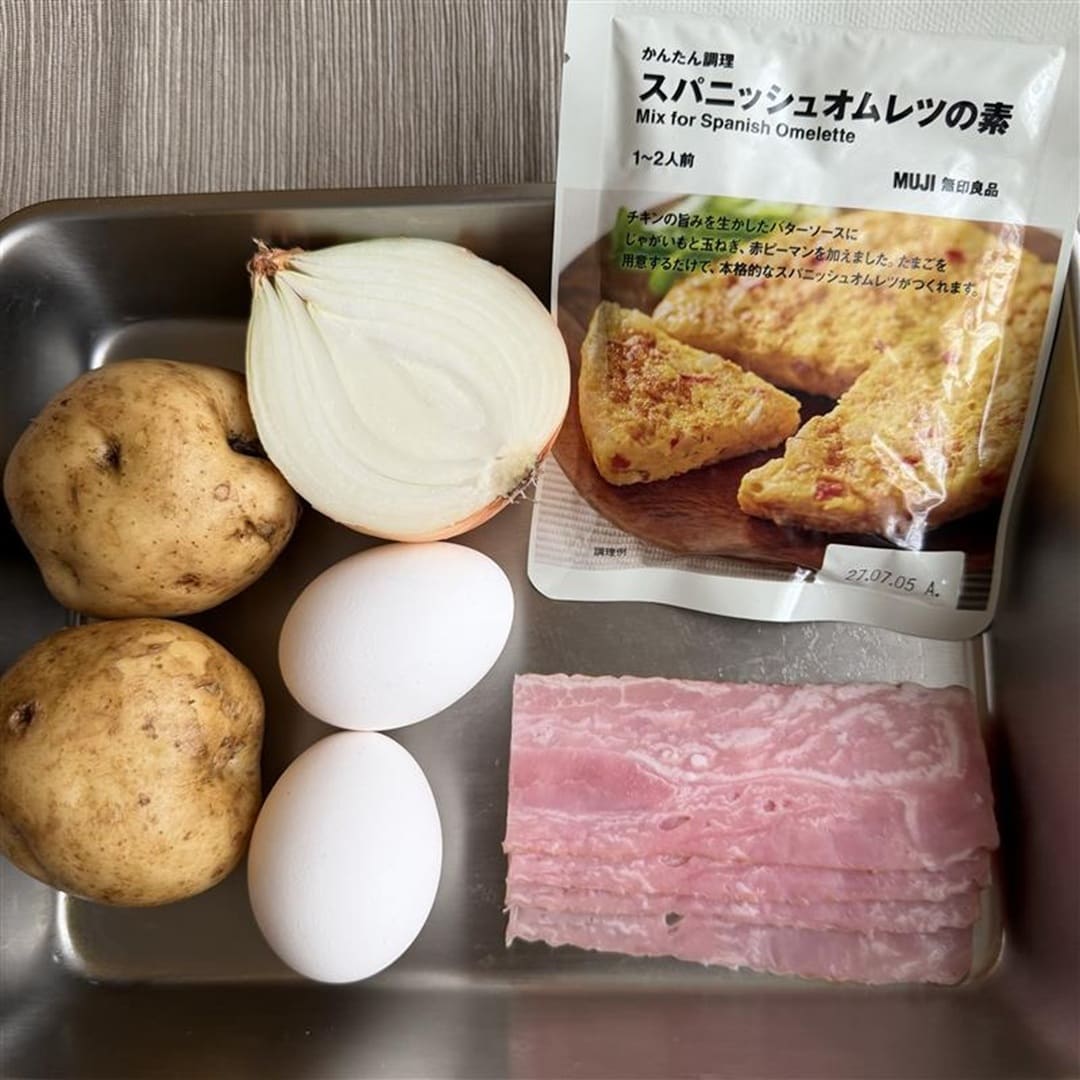 スパニッシュオムレツ材料